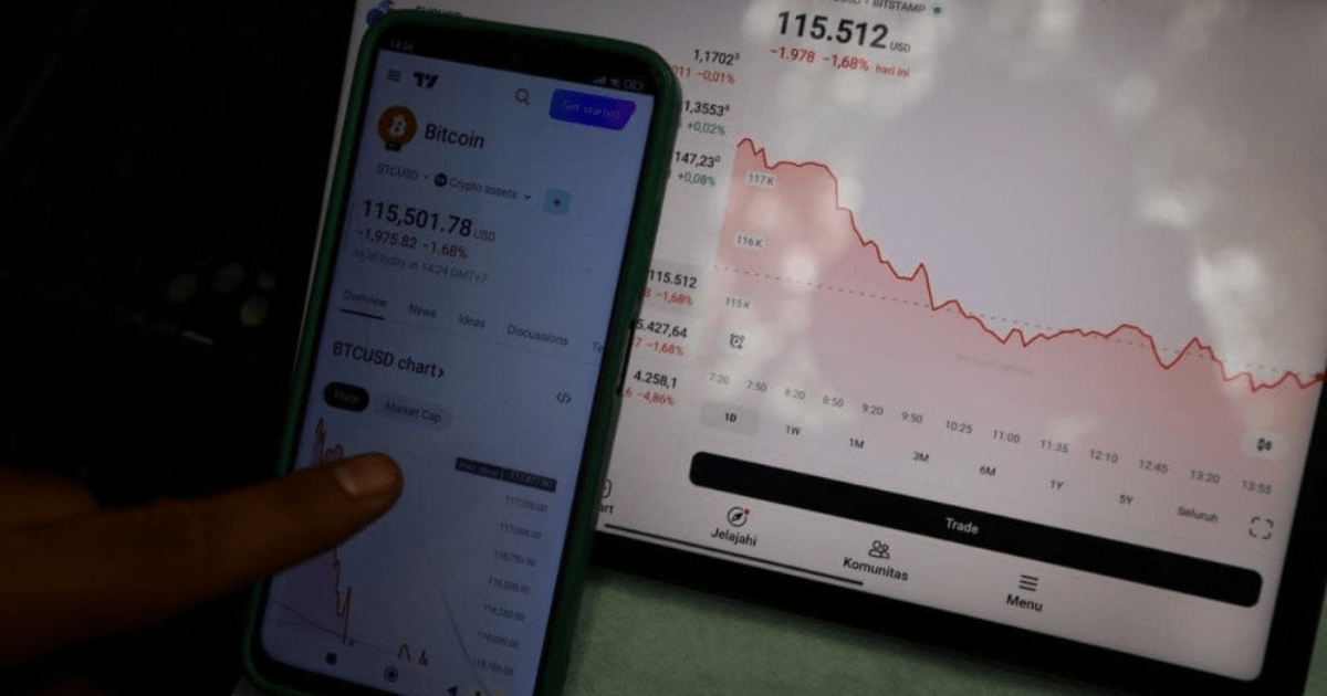 Harga Bitcoin Runtuh 2025