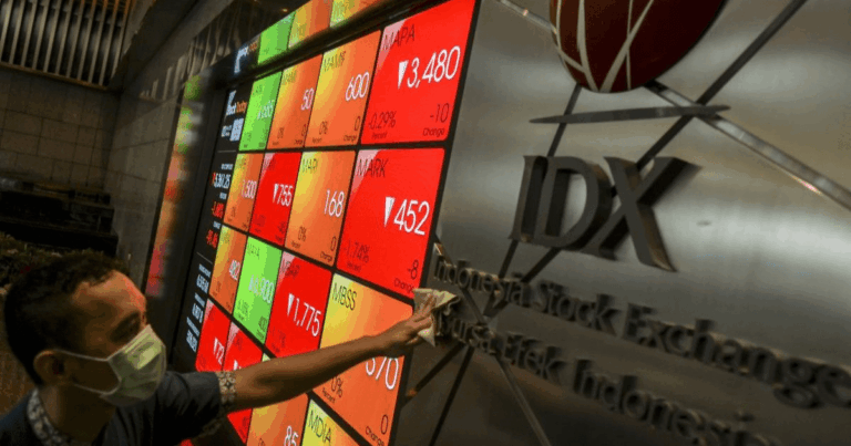 OJK Target 70% PDB 2025